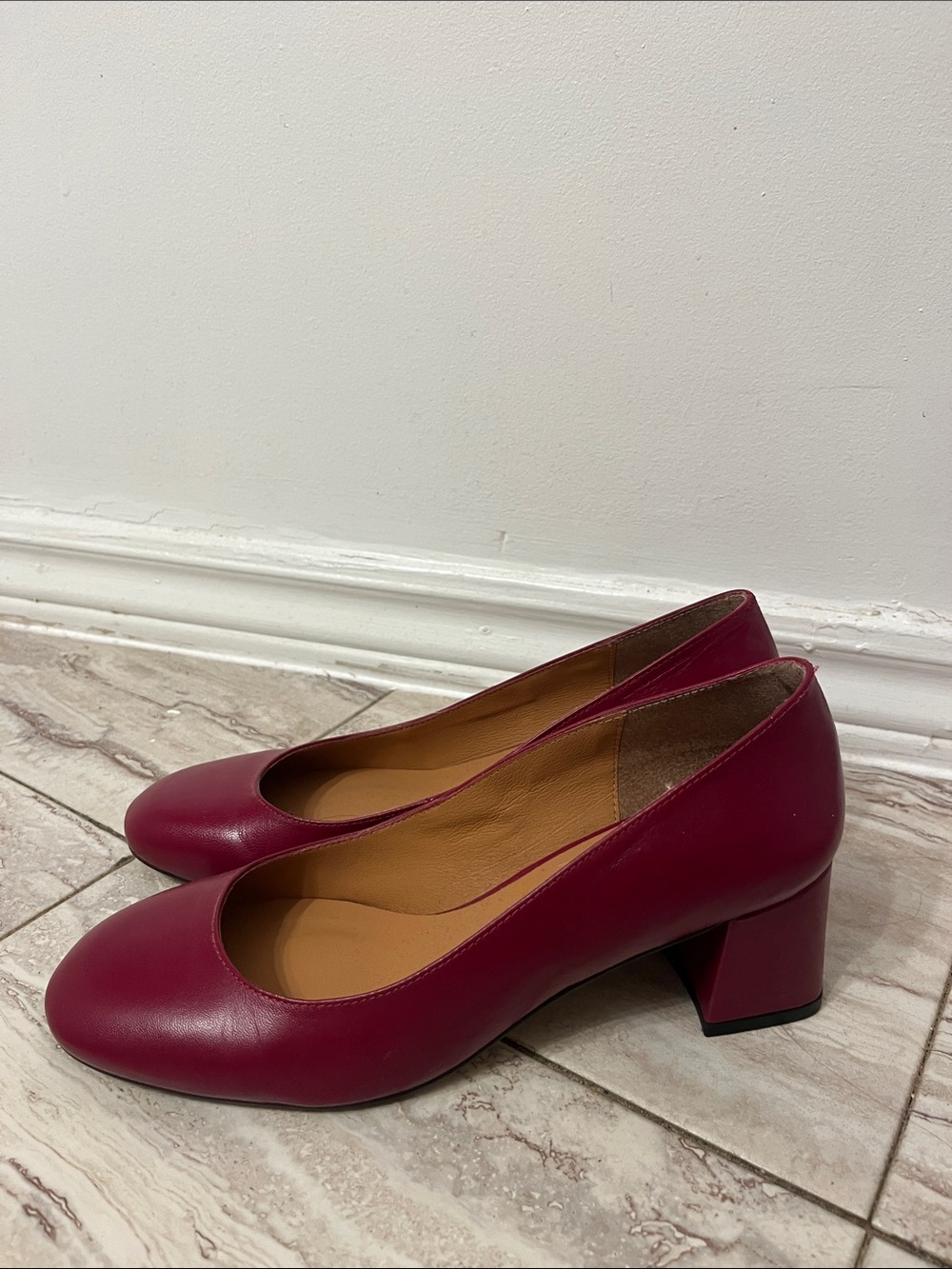 Naturalizer Burgundy Round-Toe Block Heel Pumps